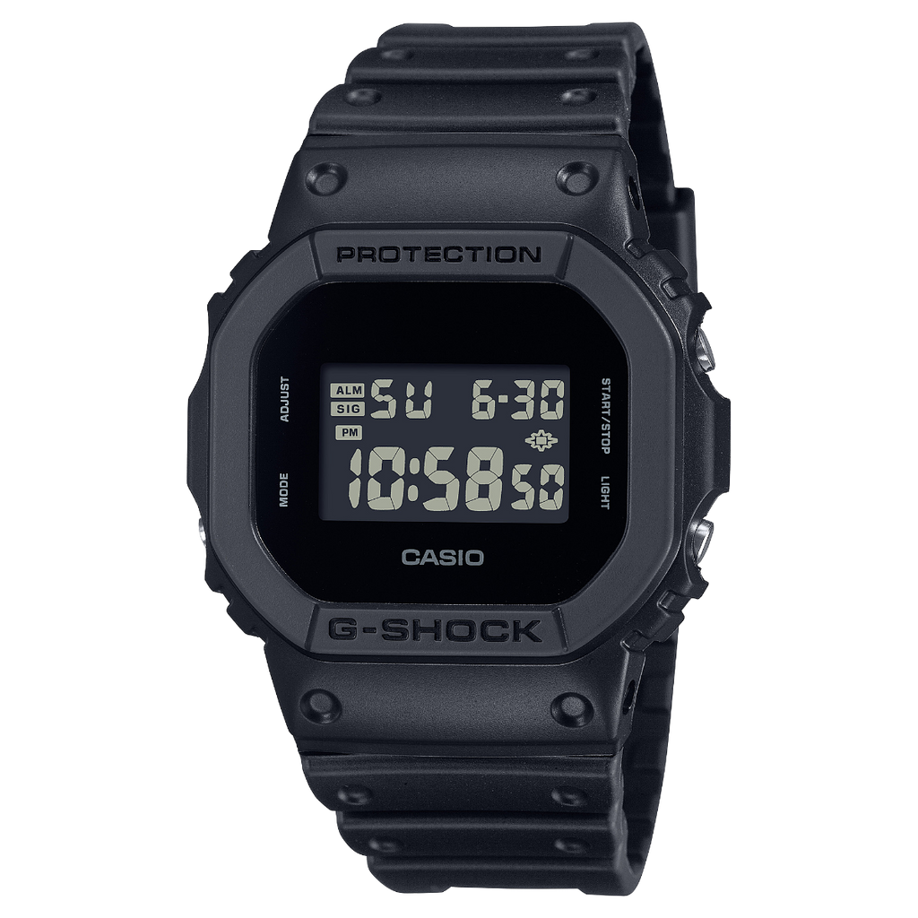 Casio G-Shock DW-5600UBB-1DR 運動防水手錶 — official product image