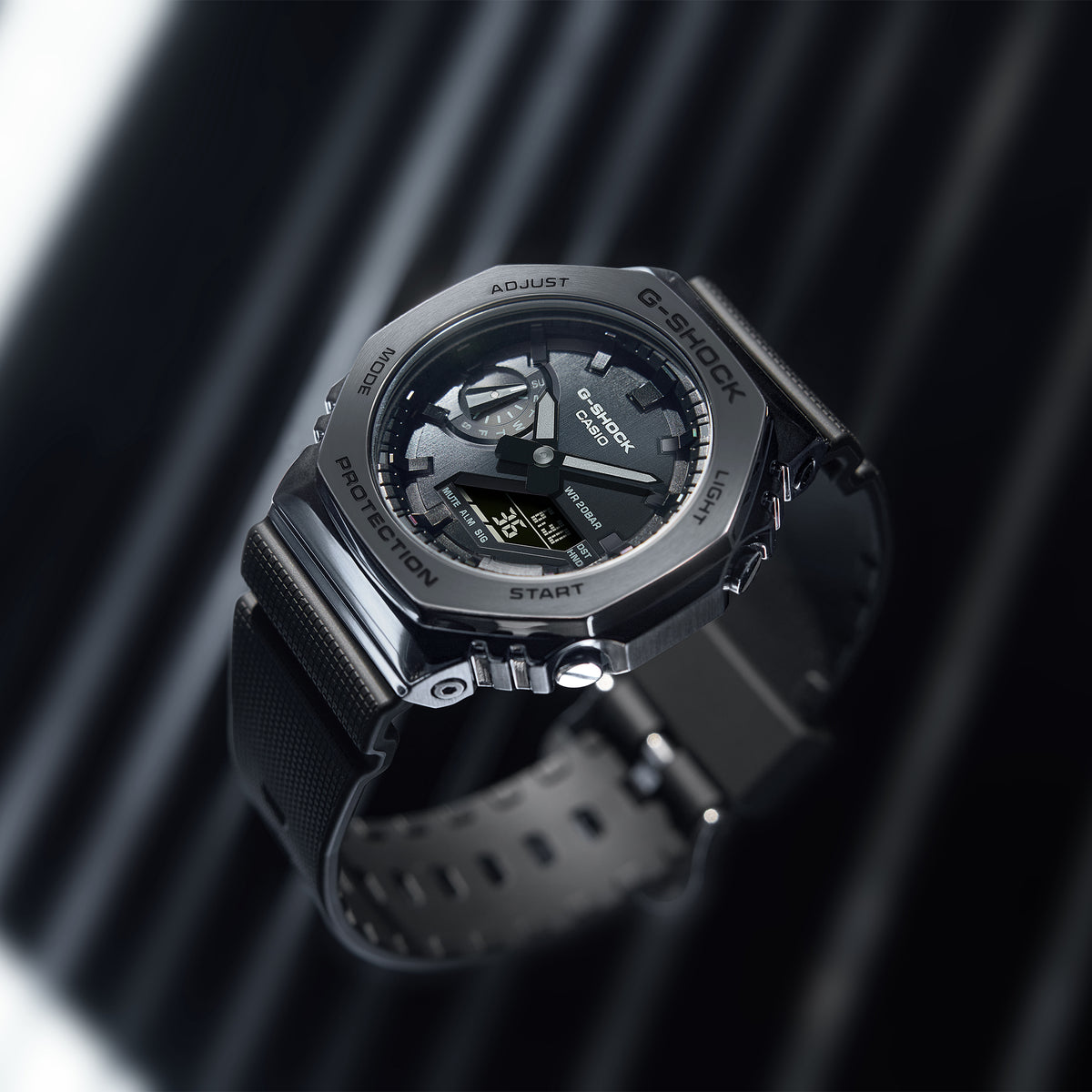 Casio G-Shock GM-2100BB-1ADR 運動防水手錶