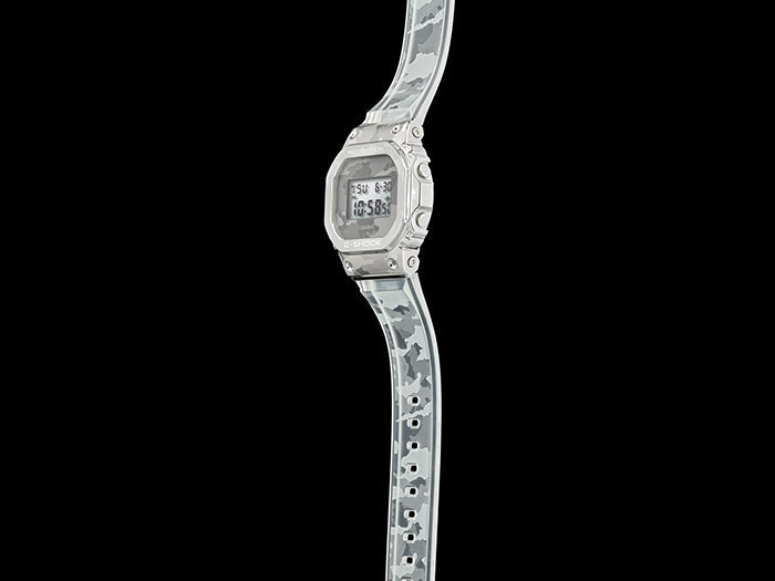 Casio G-Shock GM-5600SCM-1DR 運動防水手錶